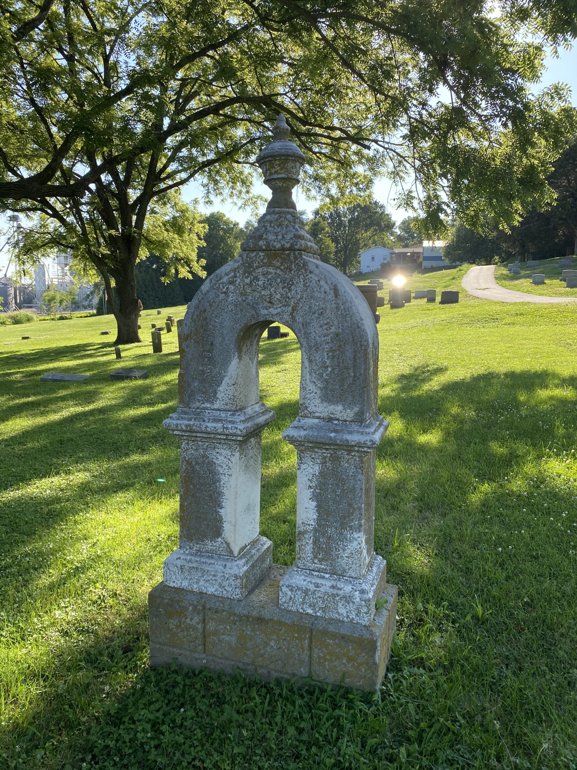 Washington Cemetery Memorial