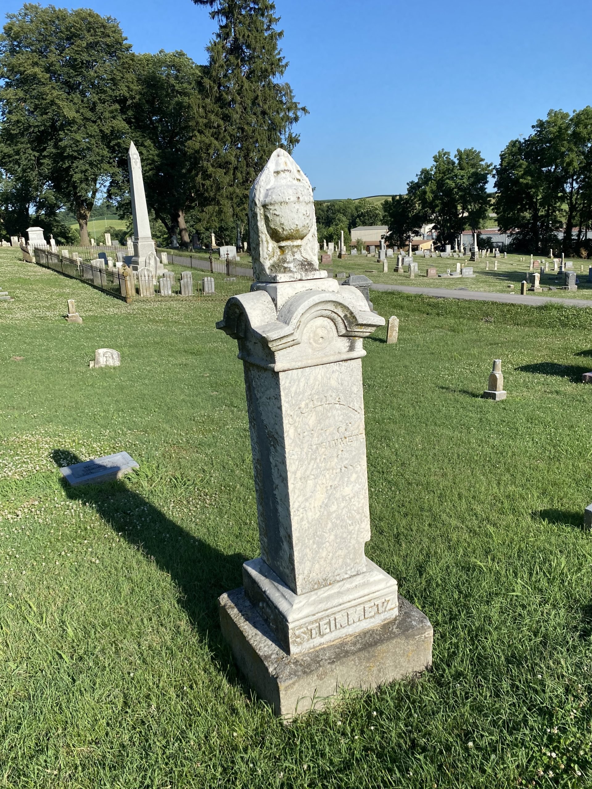 Washington Cemetery Statue